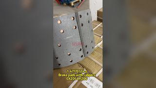 1-47170324-0 Zapata de freno delantera 1471703240 adecuada para el camión ISUZU CXZ