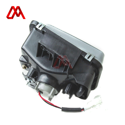 Right Fog Light Assembly IZUMI Brand P/N 8-98149-143-0 Compatible With ISUZU ELF/NKR/NPR 2008-2012