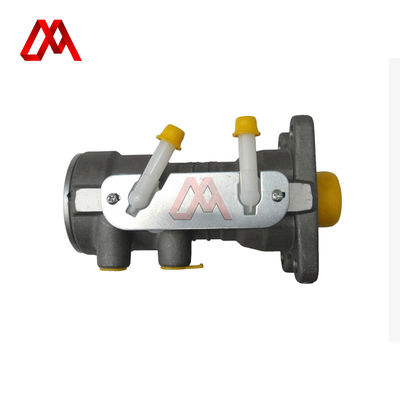 Truck Part Wholesale 8972243720 8971000752 8-97224372-0 8-97100075-2 Brake Master Cylinder Assembly for ISUZU NPR66 4HF1