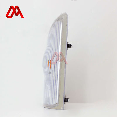 Truck Spare Parts 8-97585173-0 8-98155459-0 Turn Signal Lamp 8975851730 8981554590 8-97585-173-JL for ISUZU 700P