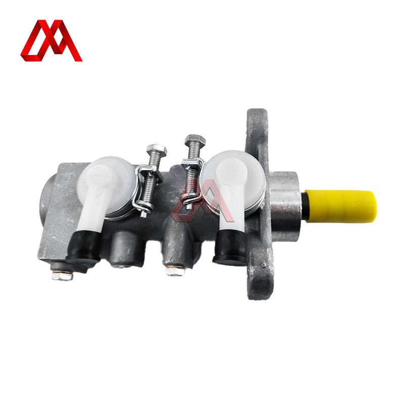 IZUMI Clutch Master Cylinder MK384488 Truck Brake Parts For Mitsubishi Fuso Canter FE